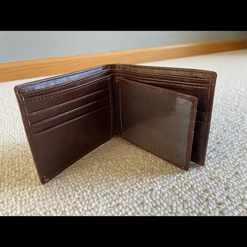 Custom Leather Wallet “RAR” - Picture 4 of 5